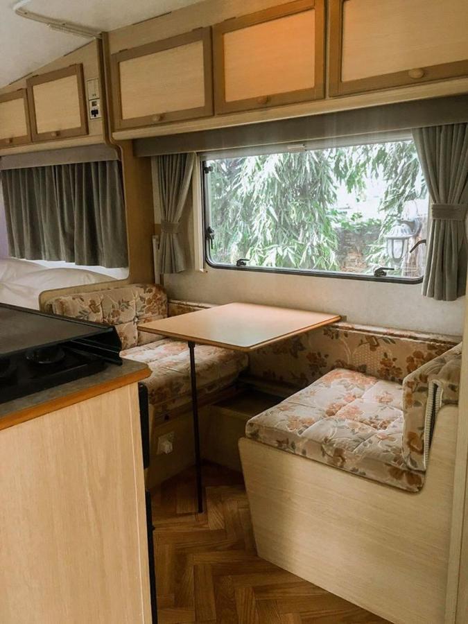 Nice Nite Campervans Phra Nakhon Si Ayutthaya Exterior photo