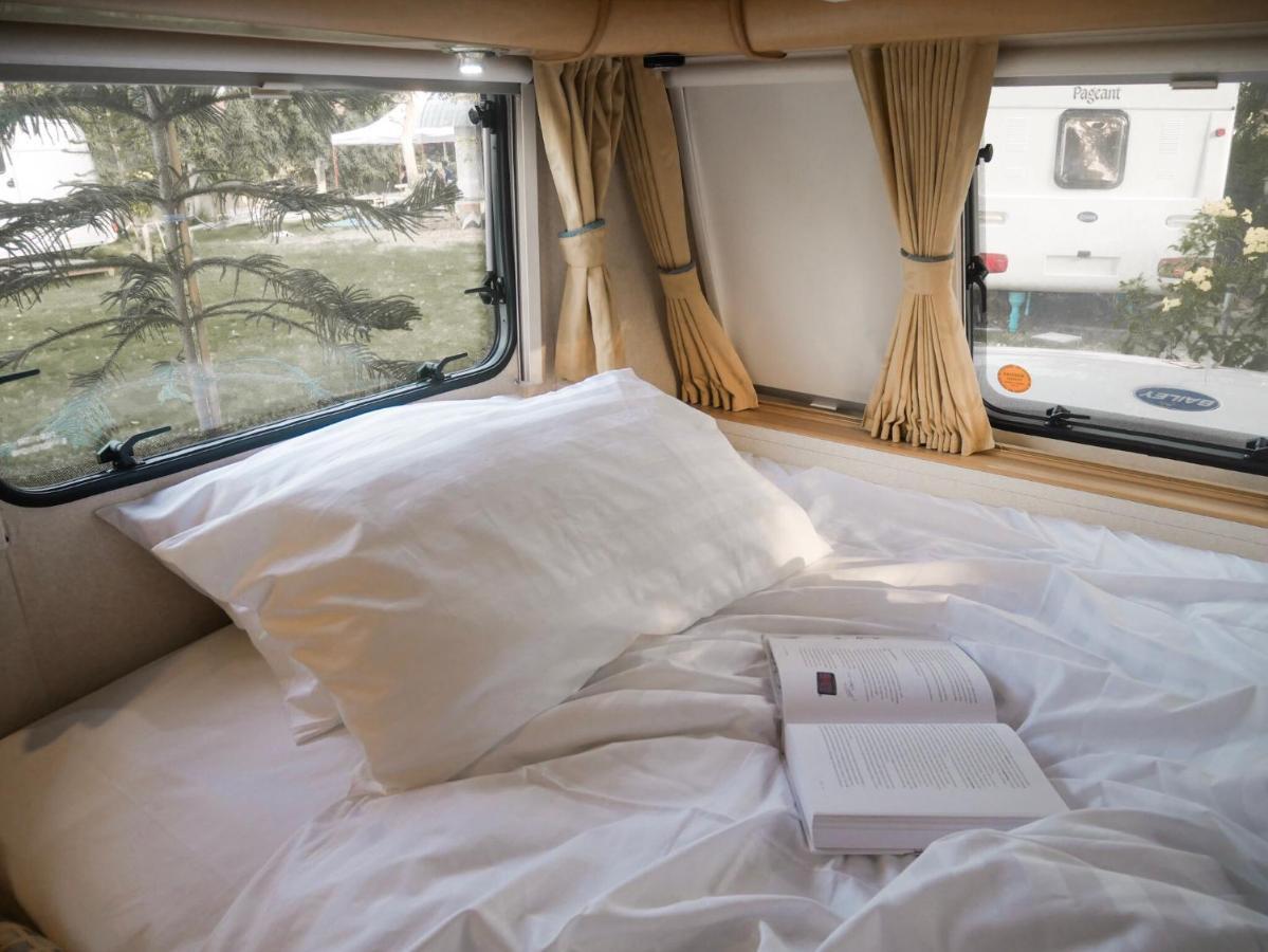 Nice Nite Campervans Phra Nakhon Si Ayutthaya Exterior photo